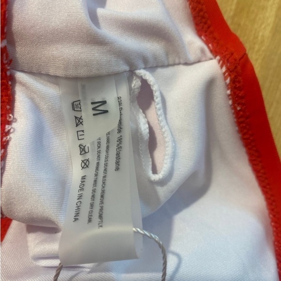 Hilinker Women's O-Ring Cutout Halter Swimsuit High Cut Bathing Suit NWT size M - Picture 10 of 10